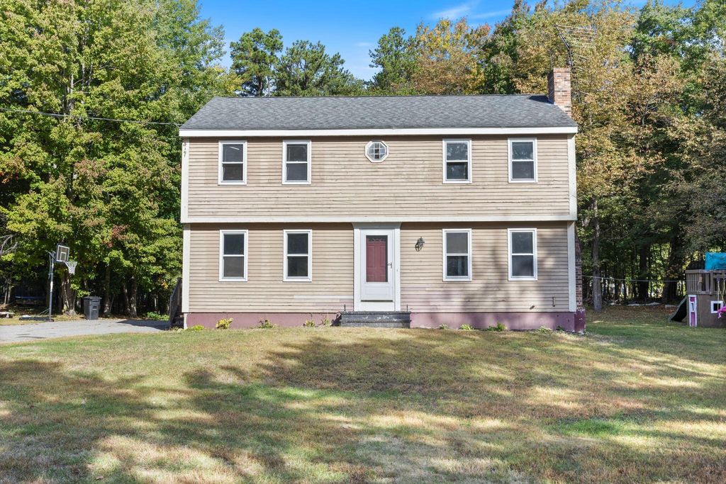 8 Holly Way, Limington, ME 04049 — exterior