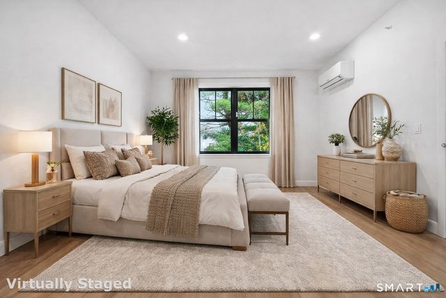 131 Beach Road 404, Fairfield, CT 06824