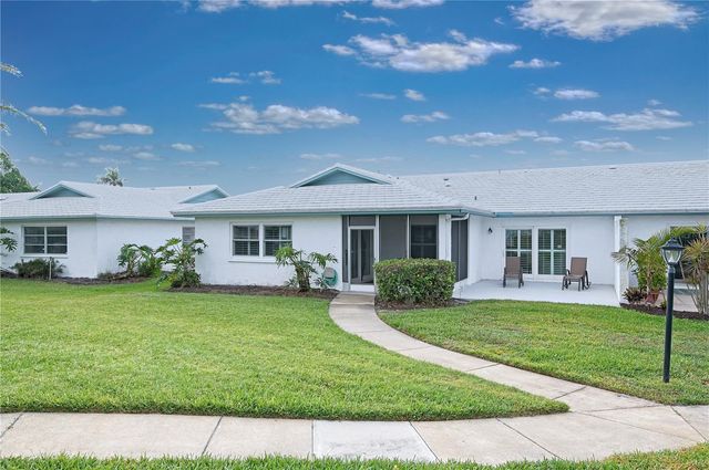 7402 9TH AVENUE W 7402, Bradenton, FL 34209