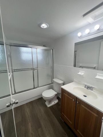 1475 NE 125th Ter 412-A, North Miami, FL 33161