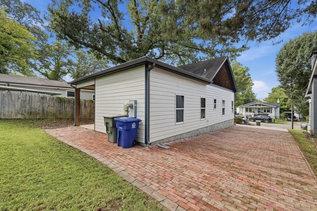 2411 Vine Street, Chattanooga, TN 37404