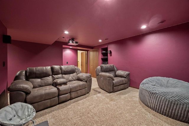 7551 SUNBURST LANE, Neenah, WI 54956