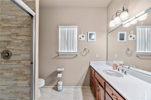 2904 Victoria Street, Hidalgo, TX 78557