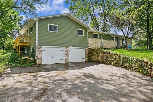 W975 COUNTY ROAD L, East Troy, WI 53120