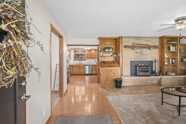W975 COUNTY ROAD L, East Troy, WI 53120