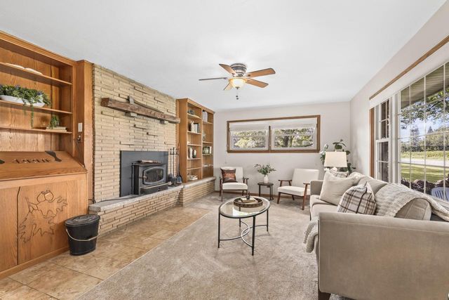 W975 COUNTY ROAD L, East Troy, WI 53120