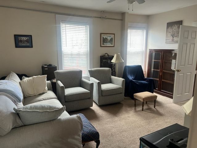 9 Broad St 1, Marlborough, MA 01752