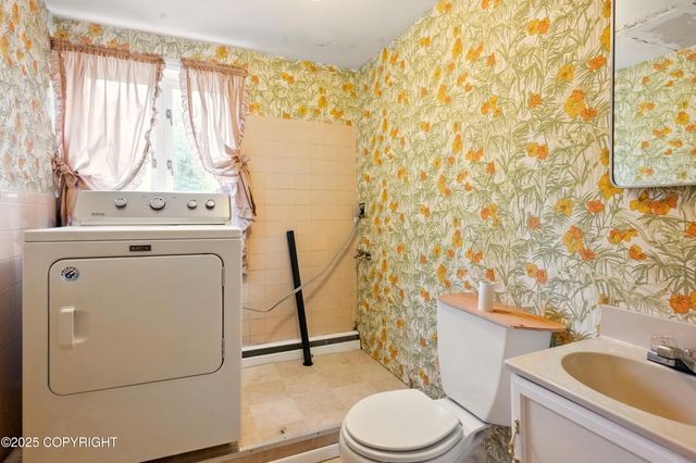 7101 O'Malley Road, Anchorage, AK 99507