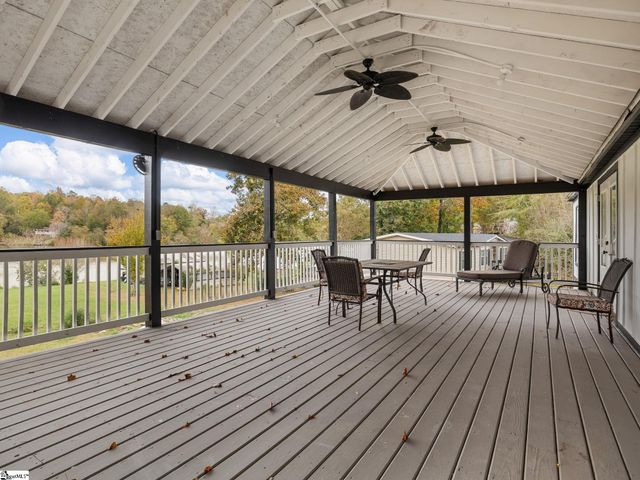 110 Stroup Court, Waterloo, SC 29384