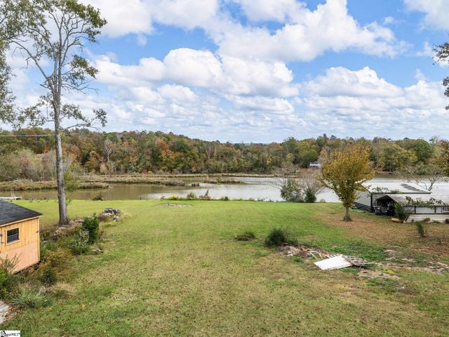 110 Stroup Court, Waterloo, SC 29384