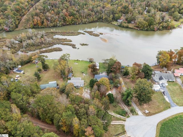 110 Stroup Court, Waterloo, SC 29384