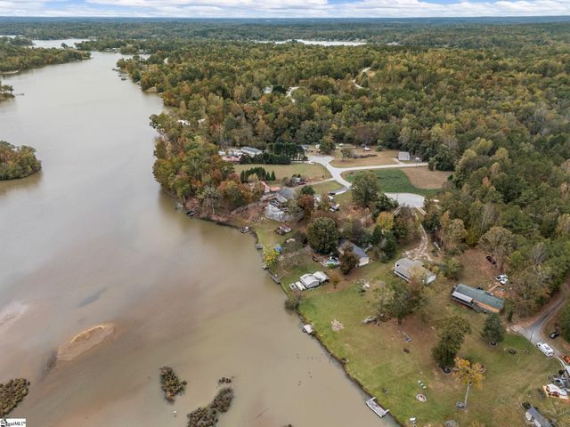 110 Stroup Court, Waterloo, SC 29384