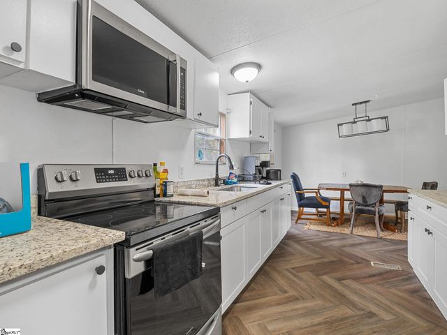 110 Stroup Court, Waterloo, SC 29384