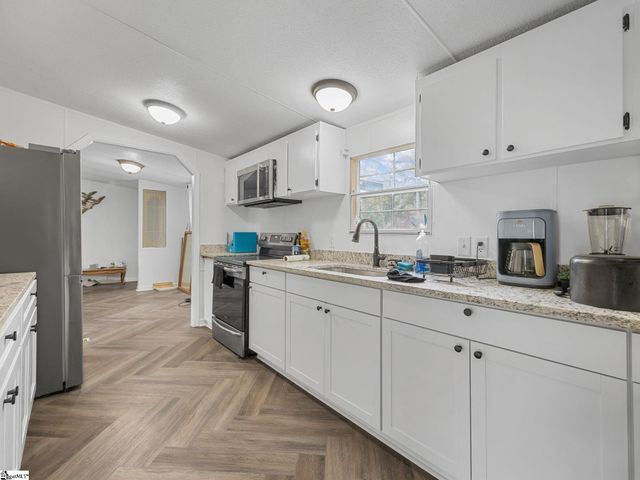 110 Stroup Court, Waterloo, SC 29384