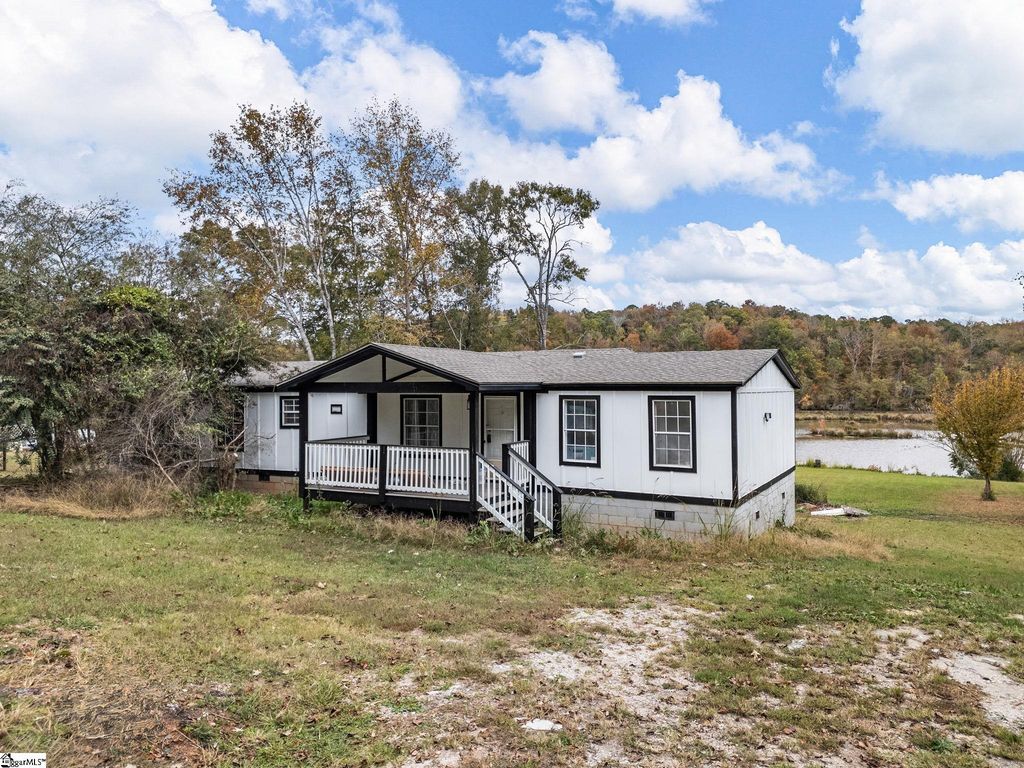 110 Stroup Court, Waterloo, SC 29384