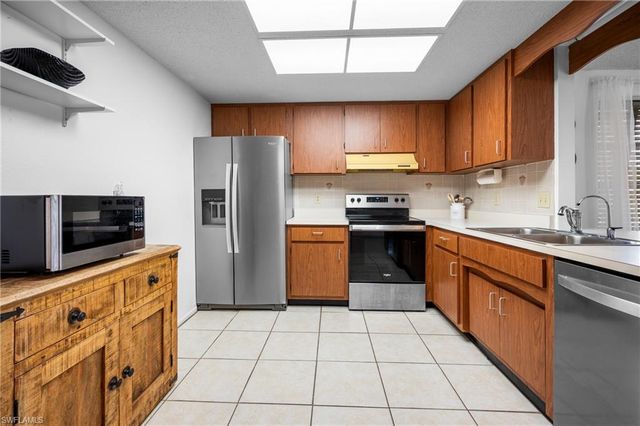 901 Ponderosa RD, Venice, FL 34293