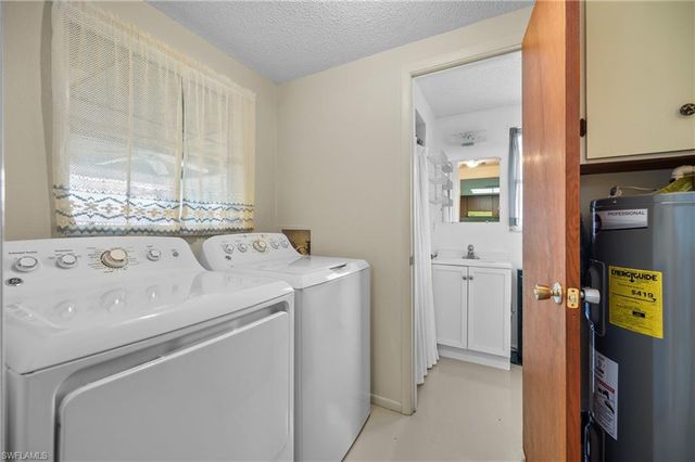 901 Ponderosa RD, Venice, FL 34293