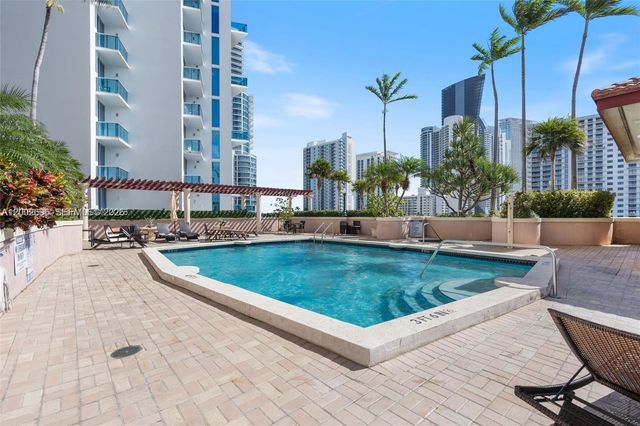 17555 Atlantic Boulevard 902, Sunny Isles Beach, FL 33160