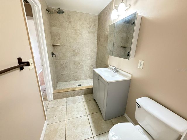 729 HUMMINGBIRD LANE, Orlando, FL 32825