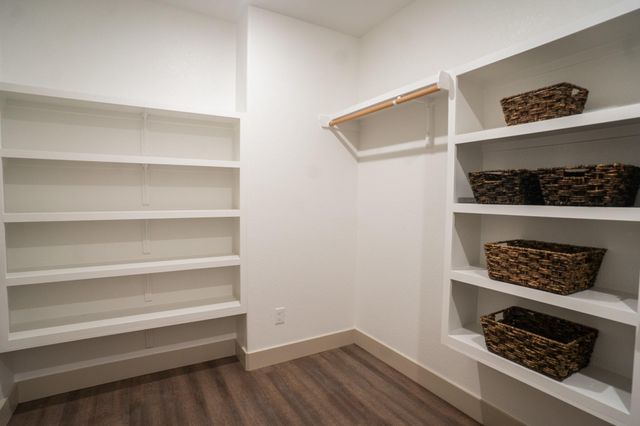 118 Kipapa CT, Bastrop, TX 78602