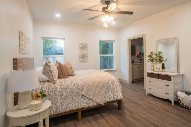118 Kipapa CT, Bastrop, TX 78602