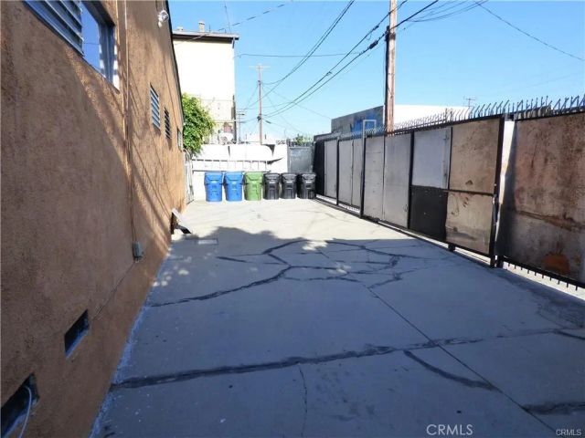 5832 Camerford Avenue, Los Angeles, CA 90038
