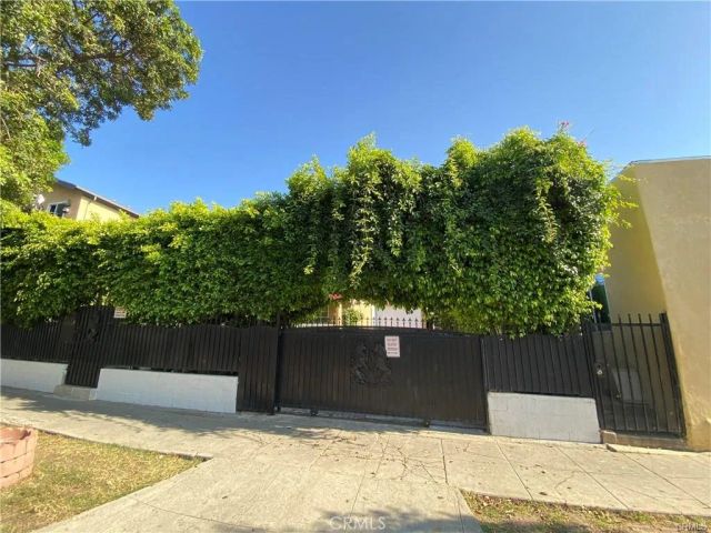 5832 Camerford Avenue, Los Angeles, CA 90038