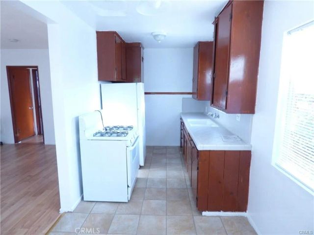 5832 Camerford Avenue, Los Angeles, CA 90038
