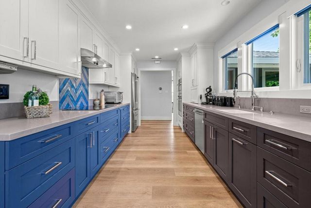 1180 Fewtrell Drive, Campbell, CA 95008