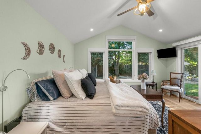1180 Fewtrell Drive, Campbell, CA 95008