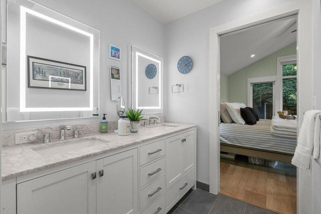1180 Fewtrell Drive, Campbell, CA 95008