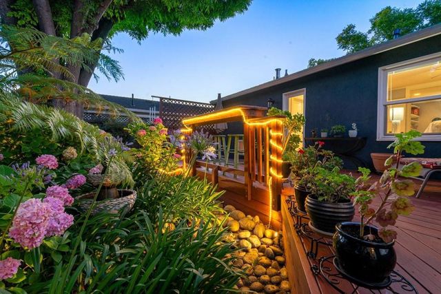 1180 Fewtrell Drive, Campbell, CA 95008