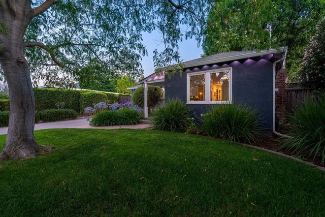 1180 Fewtrell Drive, Campbell, CA 95008