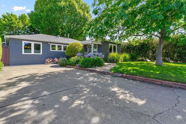 1180 Fewtrell Drive, Campbell, CA 95008