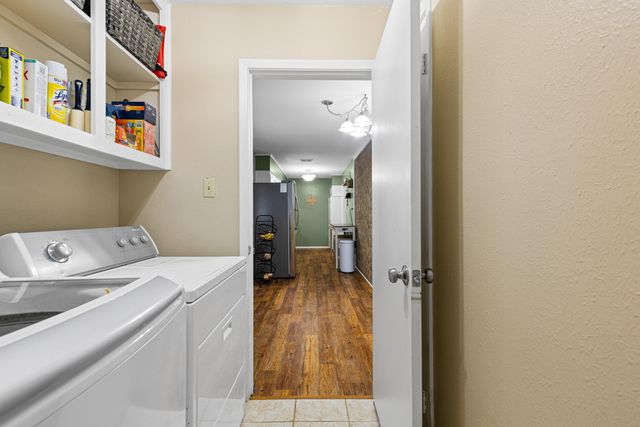 803 Chris Dr, Longview, TX 75605
