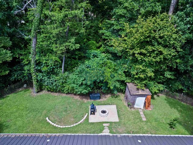 803 Chris Dr, Longview, TX 75605