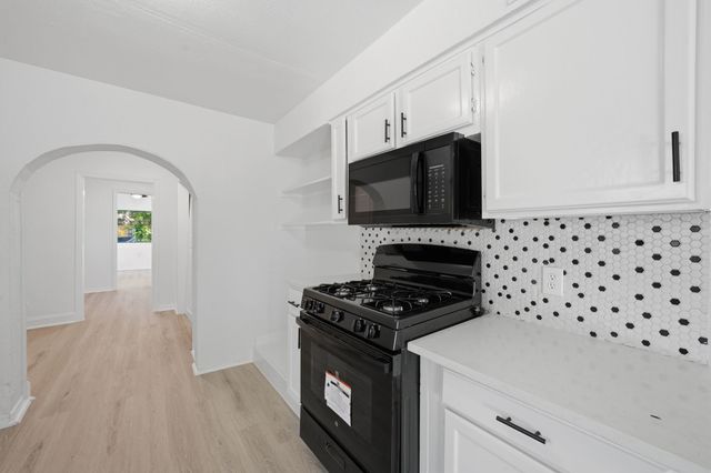 3350 Grafton Avenue, Dallas, TX 75211