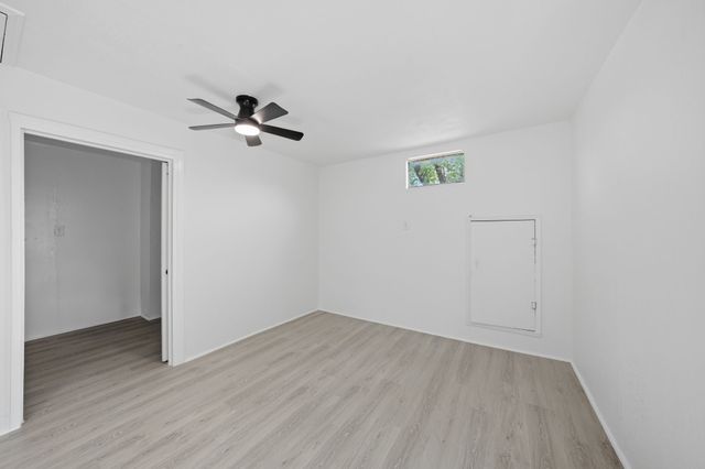 3350 Grafton Avenue, Dallas, TX 75211