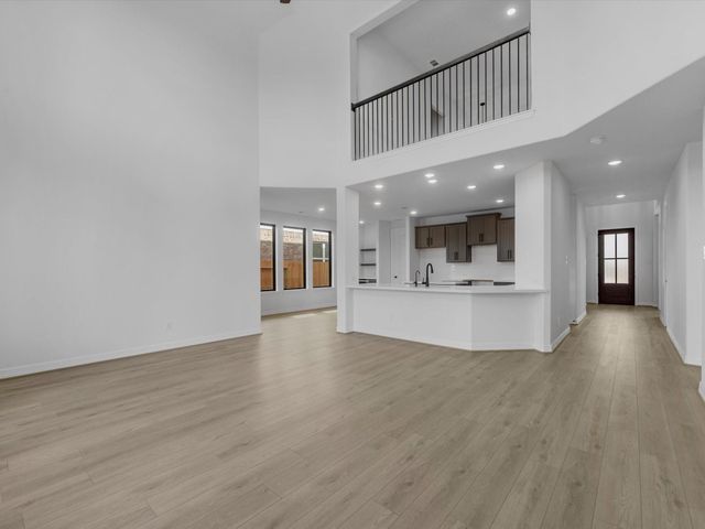 14802 Mission Avenue, Mont Belvieu, TX 77523