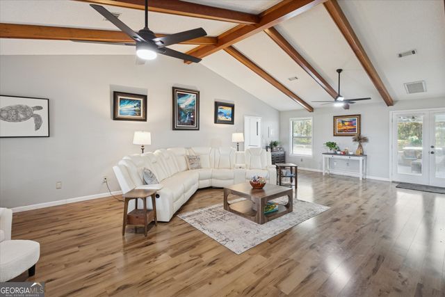 1435 Bennett Crossing, Jesup, GA 31545