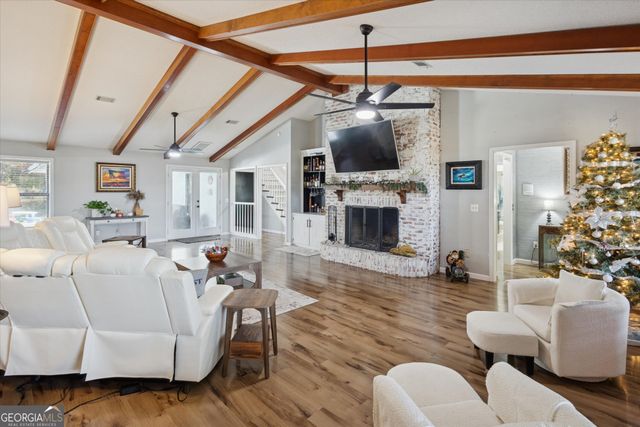 1435 Bennett Crossing, Jesup, GA 31545