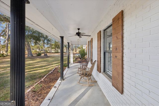 1435 Bennett Crossing, Jesup, GA 31545