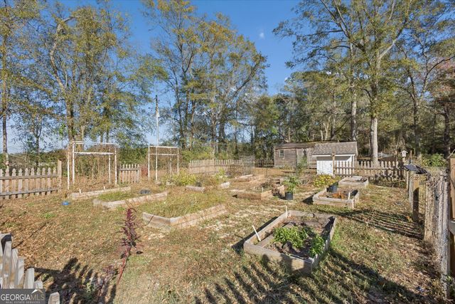 1435 Bennett Crossing, Jesup, GA 31545