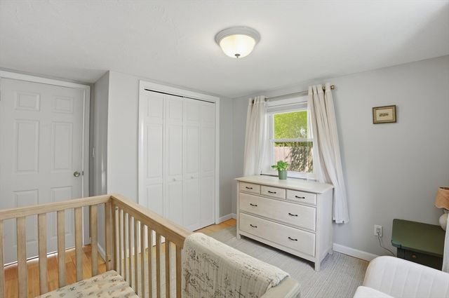 12 Pleasant Cir, Canton, MA 02021