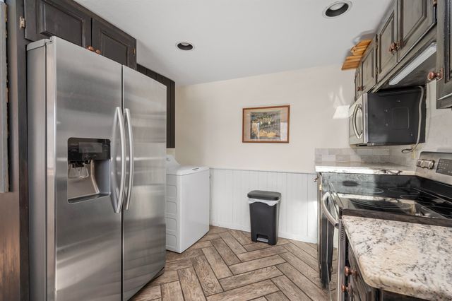 4 Cummings Cove Road, Meredith, NH 03253