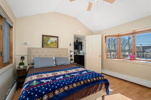 4 Cummings Cove Road, Meredith, NH 03253