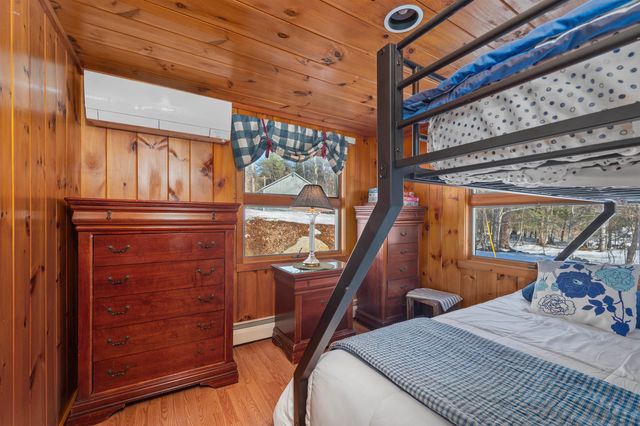 4 Cummings Cove Road, Meredith, NH 03253