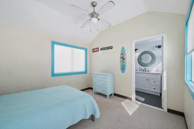 4 Cummings Cove Road, Meredith, NH 03253