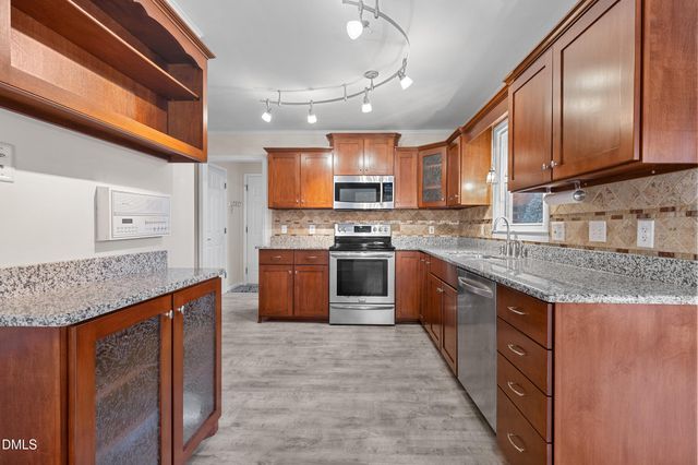 502 Westfield Lane, Gibsonville, NC 27249