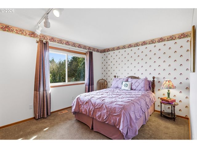 16532 Sw HOLLY HILL Rd, Hillsboro, OR 97123